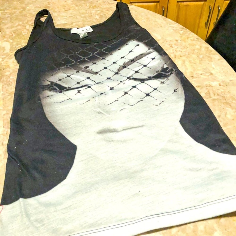 Women’s Top